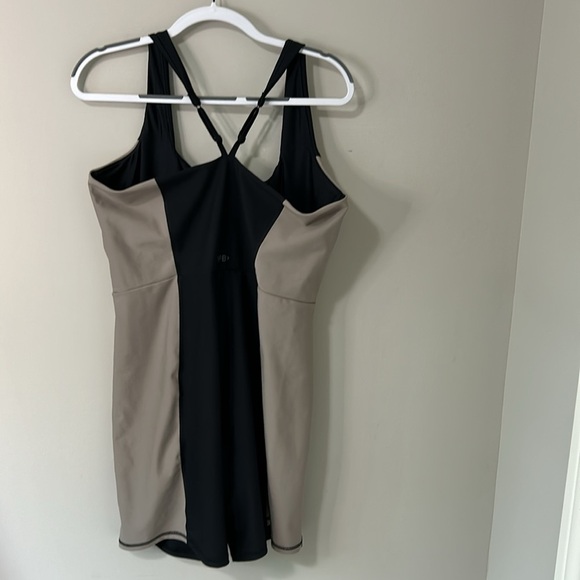 Abercrombie YPB sculptLUX Squareneck Onesie Onyx Colorblock Black Tan Sz XXL - Picture 7 of 14